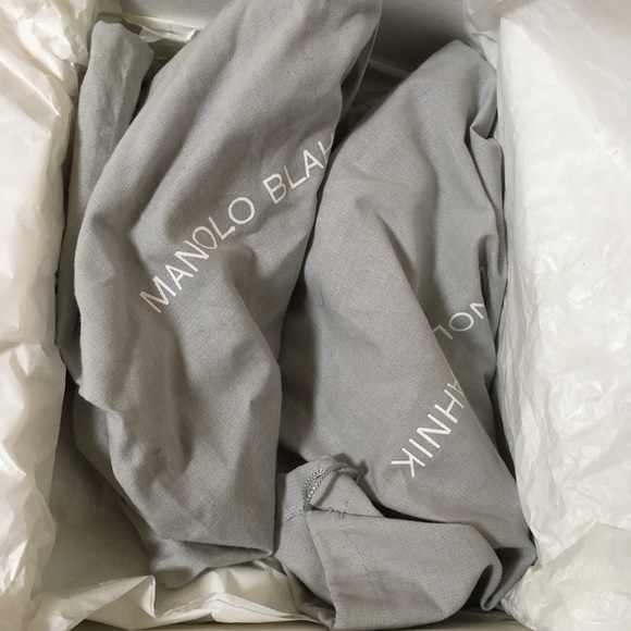 Manolo Blahnik - Picture 5 of 7